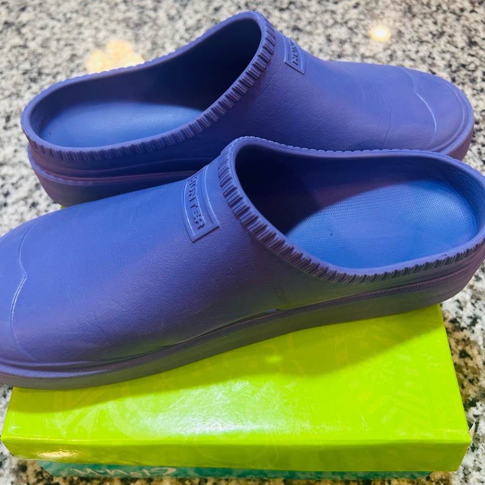 Hunter Purple Women's Shoes - Picture 4 of 9